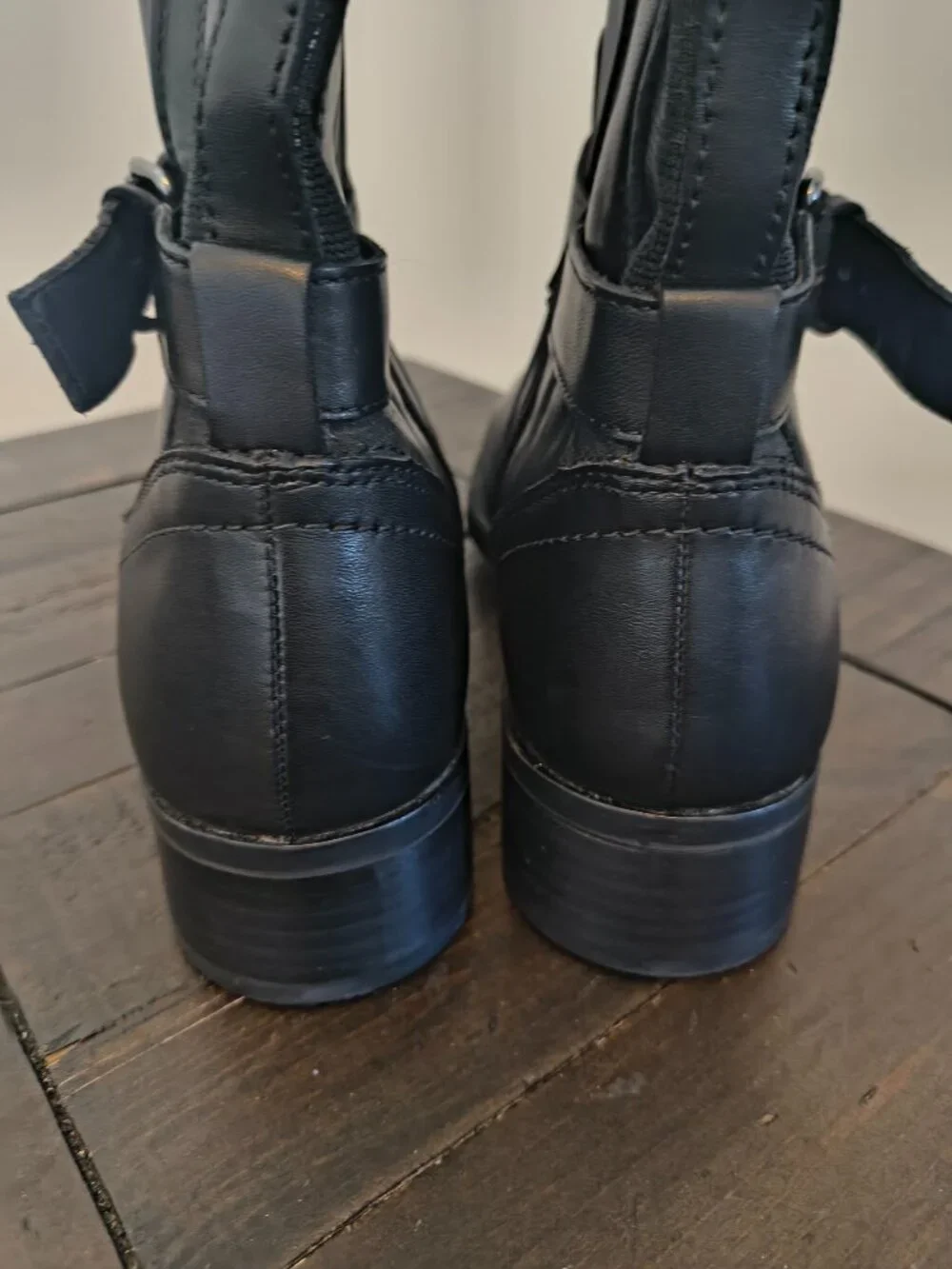 Rockport Leather Waterproof Boots - US Size 8.5